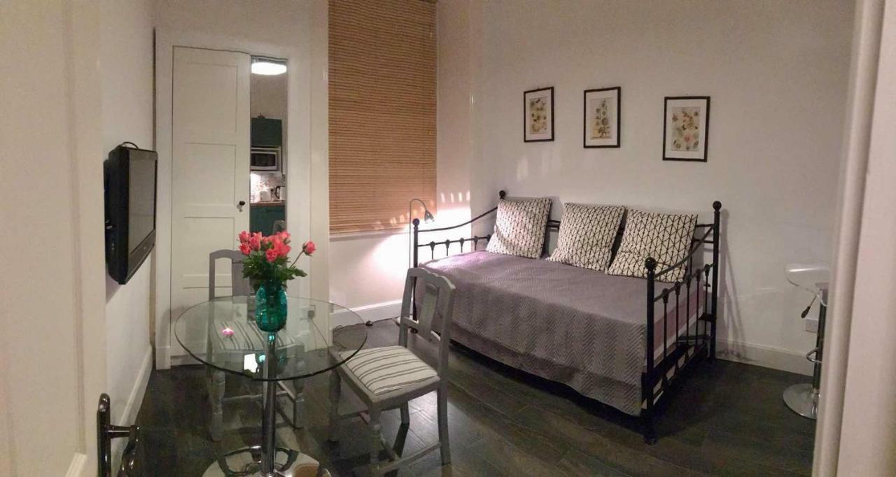 Goodtime Edinburgh Apartamento Exterior foto